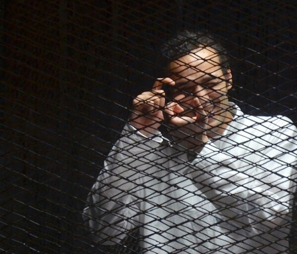 Η UNESCO δίνει το Παγκόσμιο Βραβείο Ελευθερίας του Τύπου στον φυλακισμένο Αιγύπτιο φωτορεπόρτερ Σάκαν