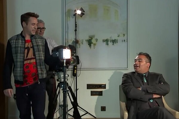 O Robert Downey Jr. φεύγει με νεύρα στη μέση μιας συνέντευξης