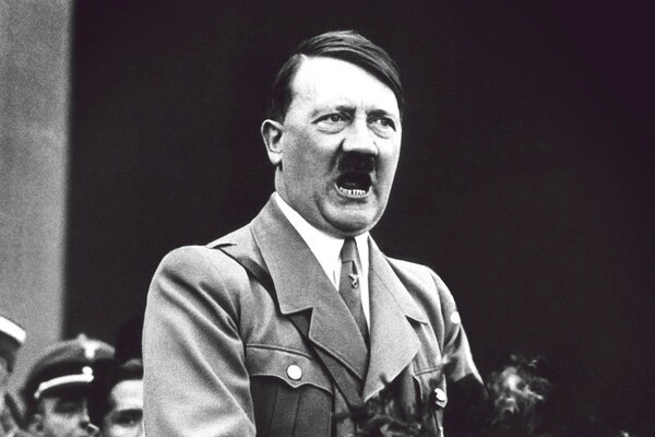 Τα δόντια του Χίτλερ δίνουν τέλος στις θεωρίες συνωμοσίας