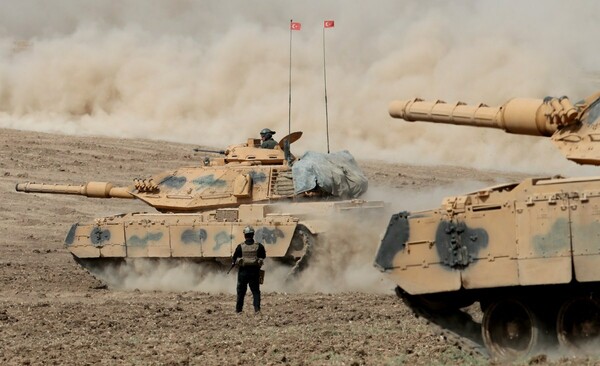 Οι τουρκικές ένοπλες δυνάμεις κατέστρεψαν 14 θέσεις του PKK στο βόρειο Ιράκ