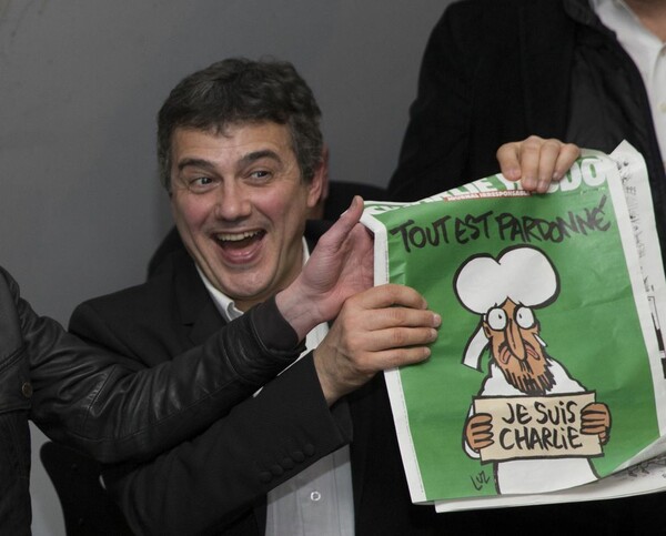 Ο αρθρογράφος Πατρίκ Πελού αποχωρεί από το Charlie Hebdo