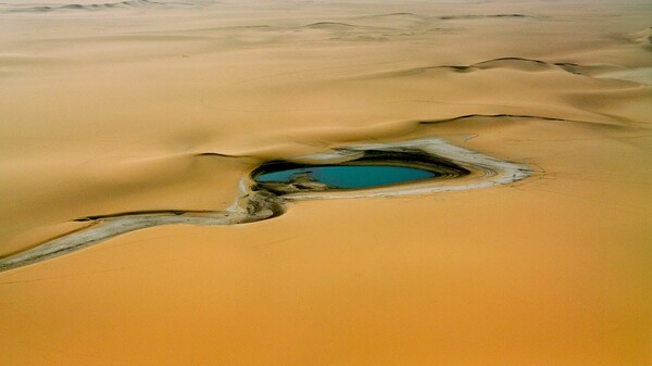 Δίκτυο αρχαίων ποταμών αποκαλύφθηκε κάτω από τη δυτική Σαχάρα