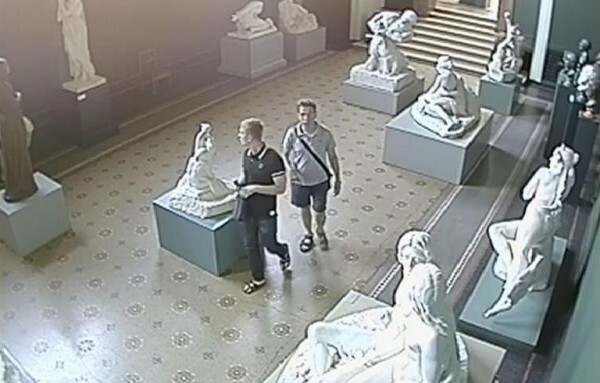 Δανία: Έκλεψαν προτομή του Rodin από μουσείο μέρα-μεσημέρι. Απλά την έβαλαν σε σακκούλα
