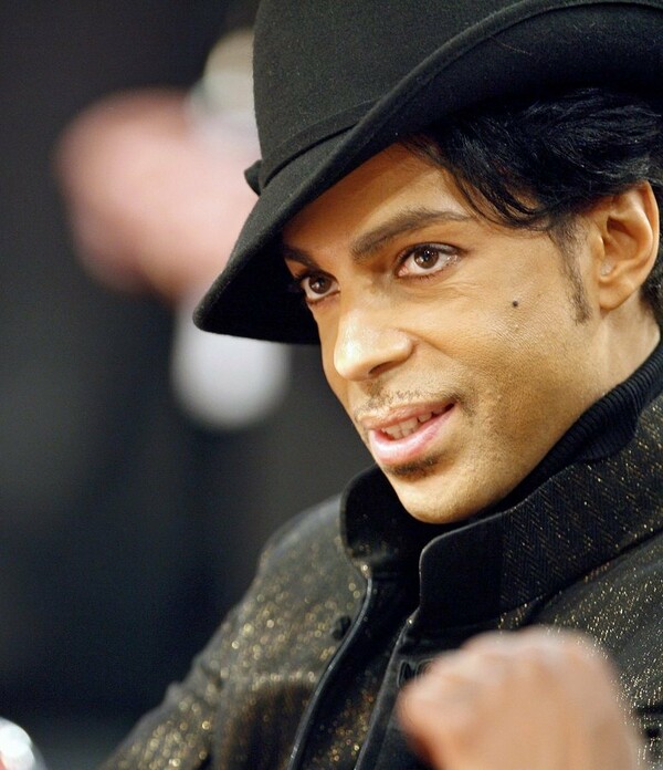 Ο Prince είχε πάνω του οπιούχα φάρμακα όταν πέθανε