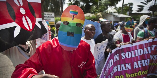 Η Κένυα εξαναγκάζει τους ομοφυλόφιλους σε πρωκτικές εξετάσεις για να διαπιστωθεί η σεξουαλικότητά τους