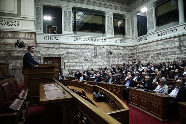 ΣΥΡΙΖΑ: Χωρίς διαρροές η ψήφιση του πολυνομοσχεδίου την Κυριακή