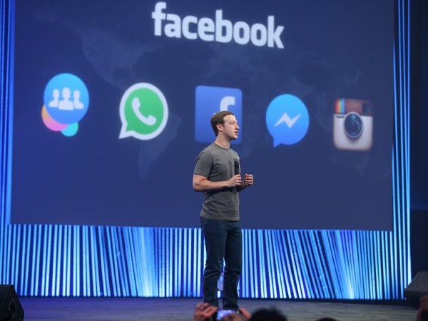 Το Facebook αλλάζει - Ο Zuckerberg ανακοίνωσε τα Μessenger chatbots