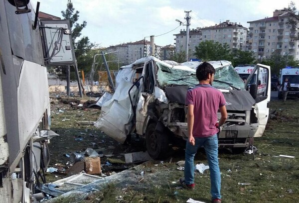 Νεκροί και τραυματίες σε δύο εκρήξεις στην Τουρκία σήμερα