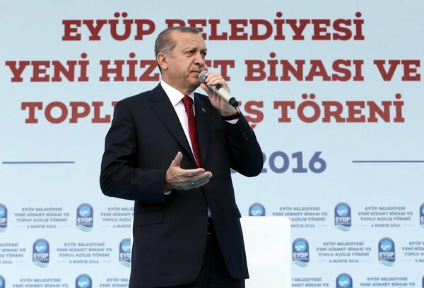 Ο Ερντογάν συζητά τη διενέργεια δημοψηφίσματος για την ένταξη της Τουρκίας στην Ε.Ε