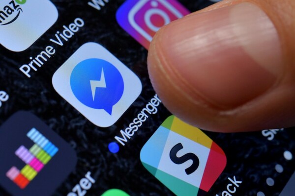 Το Facebook παραδέχτηκε πως σαρώνει τις ιδιωτικές μας συνομιλίες στο Messenger