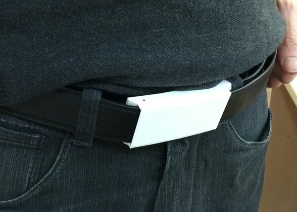 XOO Belt: Η "έξυπνη" ζώνη - φορτιστής smartphone