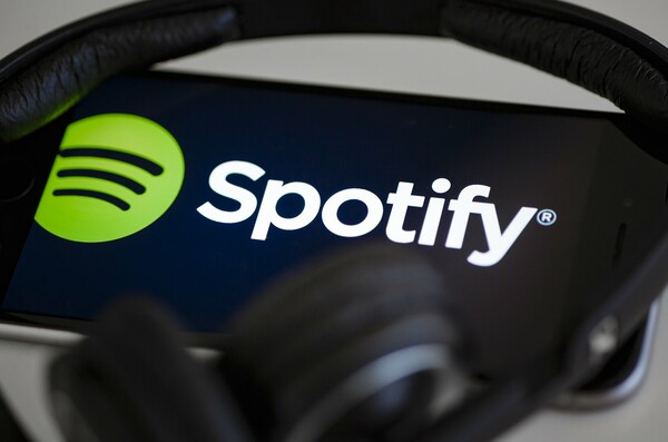 Spotify: Έφτασε τους 70 εκατομμύρια επί πληρωμή συνδρομητές