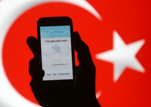 Τουρκία: To Twitter μπλοκάρει τρία προφίλ χρηστών