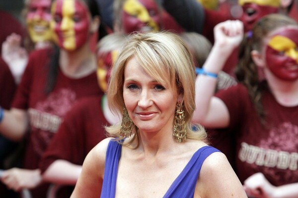 J.K Rowling: Ο Χάρι Πότερ τελείωσε