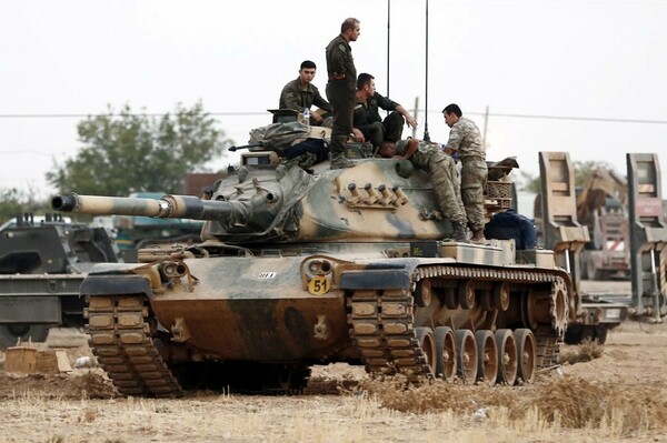 Σύροι αντάρτες μαζί με τουρκικές ένοπλες δυνάμεις απελευθέρωσαν την Τζαράμπλους από το ΙΚ