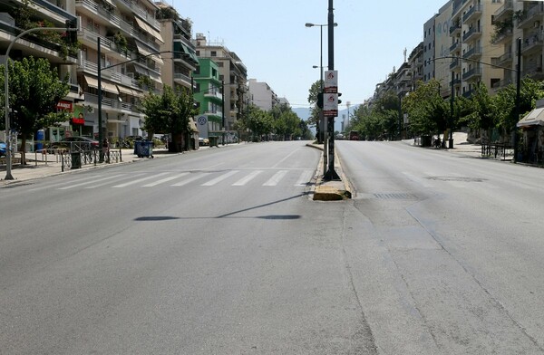 Πού πήγαν όλοι; ?️ Η Αθήνα εντελώς άδεια σήμερα το πρωί