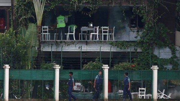 Οι αρχές του Μπανγκλαντές σκότωσαν τον εγκέφαλο της επίθεσης στην Ντάκα