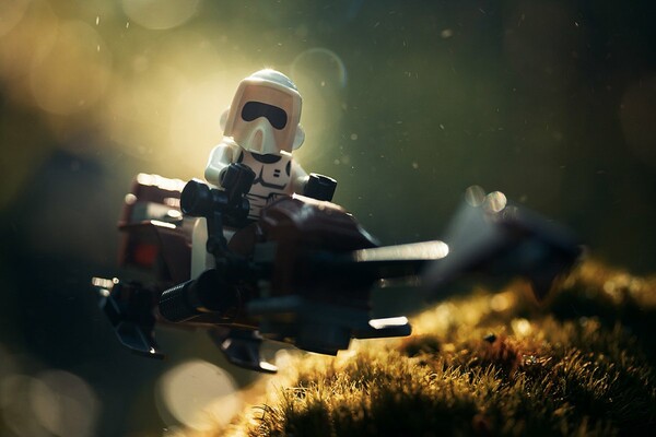 Το Star Wars συναντά τα LEGO στα φανταστικά τοπία ενός φινλανδού φωτογράφου