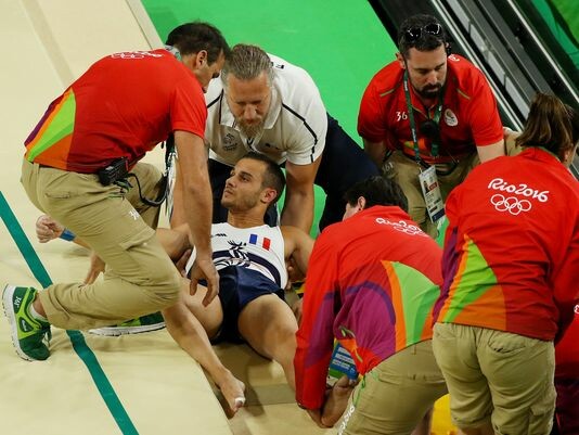Σοκαριστικός τραυματισμός Γάλλου αθλητή στο Ρίο (σκληρές εικόνες)
