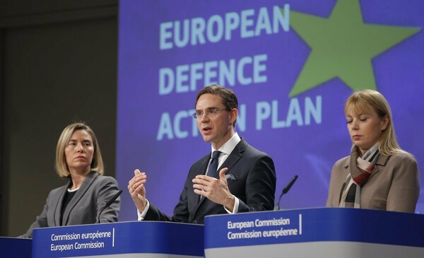 Δημιουργία Ευρωπαϊκού Ταμείου Άμυνας για την αύξηση των επενδύσεων προτείνει η Κομισιόν