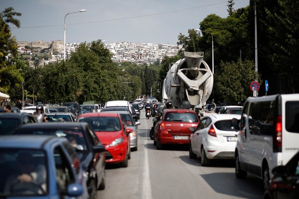Θεσσαλονίκη: Κυκλοφοριακές ρυθμίσεις και κλειστοί δρόμοι ενόψει του εορτασμού του Aγ. Δημητρίου
