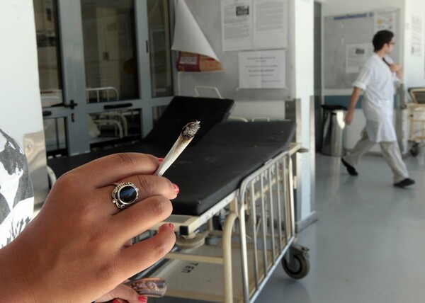 Το υπουργείο Υγείας προετοιμάζει εκπαιδευτές για την διακοπή του καπνίσματος