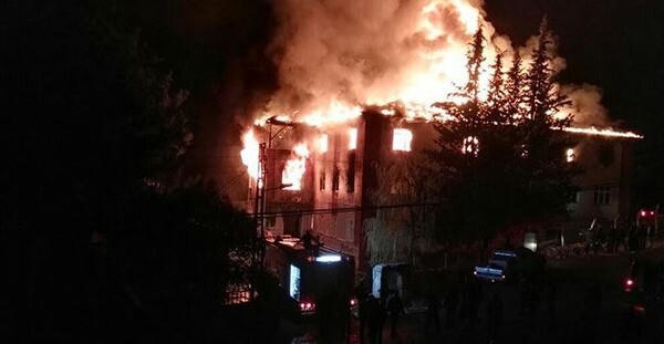 Τουρκία: Τουλάχιστον 12 νεκροί από φωτιά σε μαθητική εστία