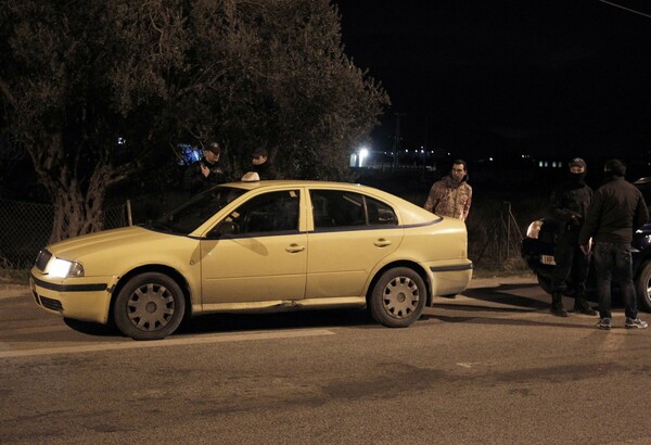 Επίθεση με γκαζάκια σε σταθμευμένο ταξί στη λεωφόρο Αλεξάνδρας