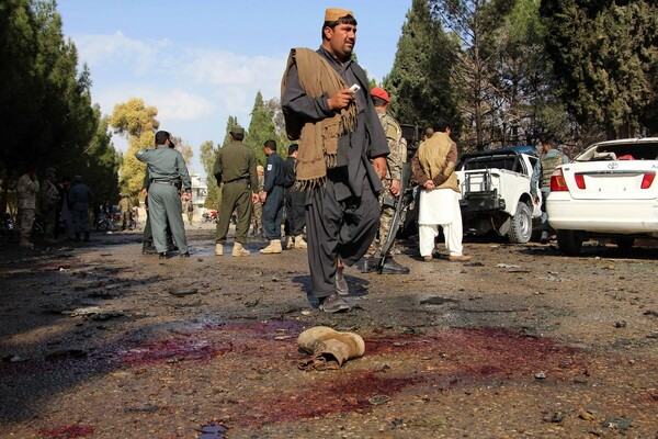 Αφγανιστάν: Επίθεση αυτοκτονίας έξω από τράπεζα στην επαρχία Χελμάντ- Επτά νεκροί και 20 τραυματίες