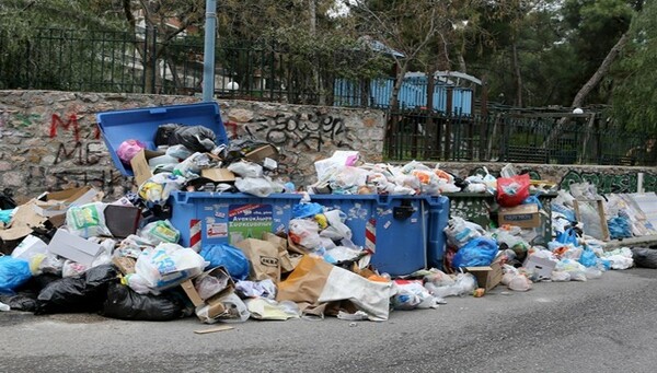 H Θεσσαλονίκη γεμίζει σκουπίδια - Έκκληση στους δημότες να περιορίσουν την ποσότητα