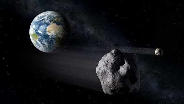 Αστεροειδής περνά πάλι «ξυστά» από τη Γη