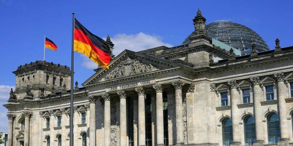 Η Γερμανία ανακοίνωσε δημοσιονομικό πλεόνασμα ρεκόρ για το 2016