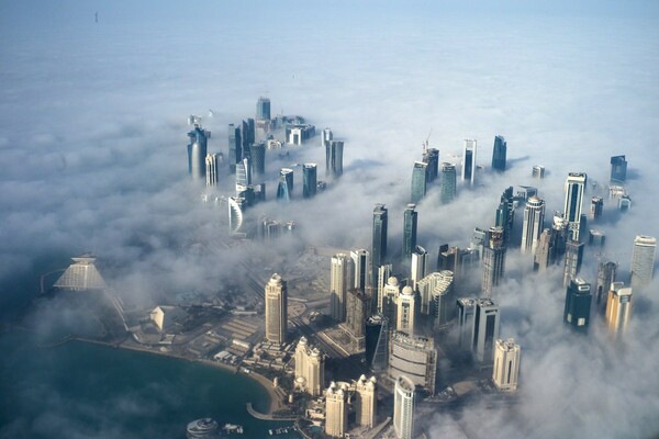 Προειδοποιήσεις από Εμιράτα προς Κατάρ: Οι κυρώσεις μπορεί να πάρουν «μια μορφή εμπάργκο»