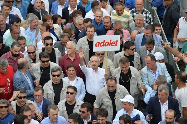 Τουρκία: Πορεία διαμαρτυρίας 400 χλμ. από την Άγκυρα στην Κωνσταντινούπολη ξεκίνησε η αντιπολίτευση