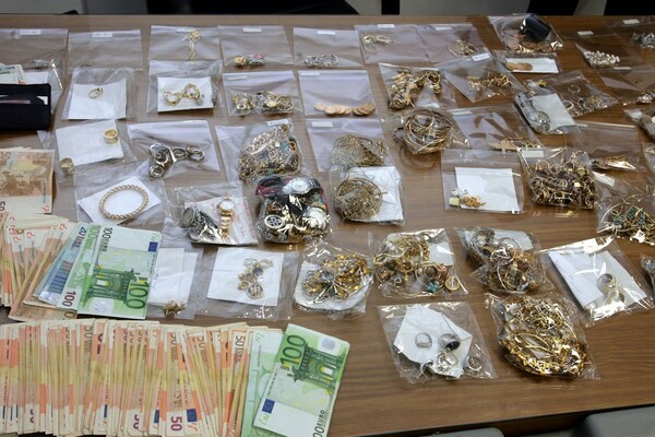 Πάνω από 700 κιλά χρυσαφικά και διαμάντια βρέθηκαν στο Χαλάνδρι