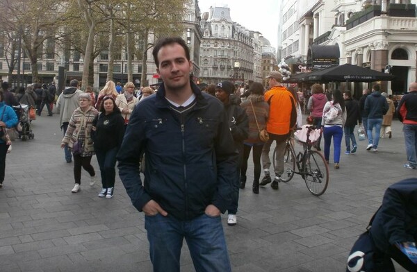 «Σημάδευαν στην καρωτίδα» - Πώς γλίτωσε από το θάνατο ο 35χρονος Έλληνας που τραυματίστηκε από τη επίθεση στο Λονδίνο