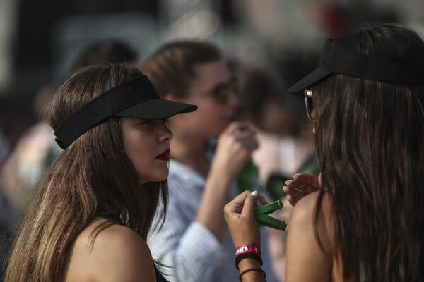 Η πρώτη ζεστή νύχτα του Ejekt Festival στην Πλατεία Νερού