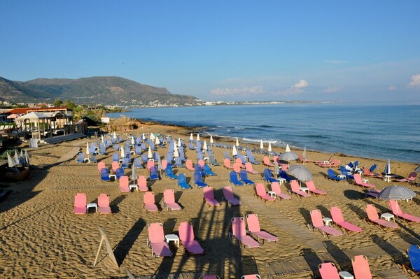 Ζευγάρι τουριστών βρέθηκαν νεκροί σε παραλία της Κρήτης