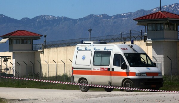 Συμπλοκή κρατούμενων στις φυλακές Τρικάλων με 5 τραυματίες
