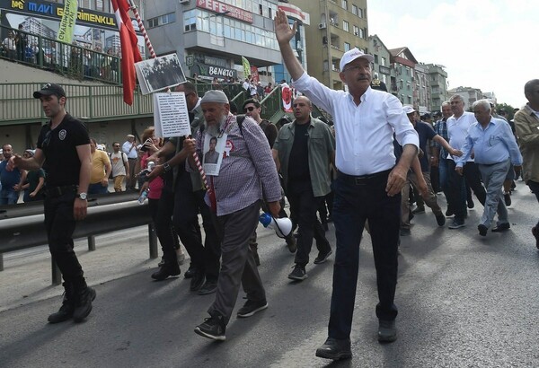 Τουρκία: Ολοκληρώνεται η «πορεία για τη δικαιοσύνη» κατά του Ερντογάν