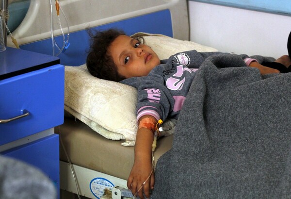 Υεμένη: Συναγερμός από τον Ερυθρό Σταυρό για τη χολέρα- Τα κρούσματα μπορεί το 2017 να ξεπεράσουν τις 600.000