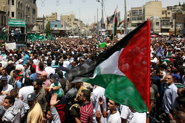 Ιορδανία: Χιλιάδες διαδηλωτές κατά των μέτρων που επέβαλε το Ισραήλ στην Ιερουσαλήμ