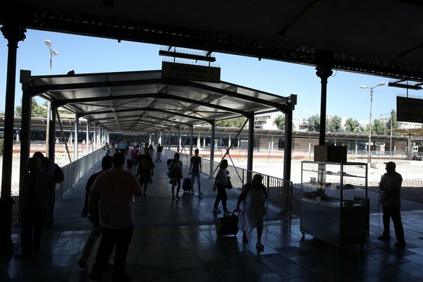ΦΩΤΟΓΡΑΦΙΕΣ:O νέος «ηλεκτροκινούμενος» Σιδηροδρομικός Σταθμός Αθηνών και ο σταθμός Προαστιακού στο Ζεφύρι