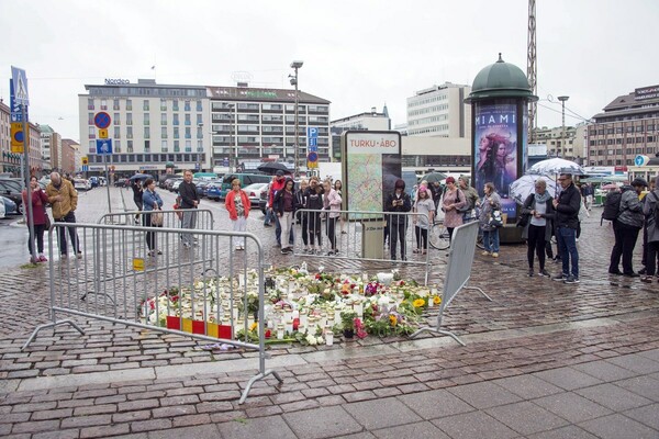 Φινλανδία: Τρομοκρατική επίθεση χαρακτηρίζει η αστυνομία την επίθεση με μαχαίρι σε πεζούς