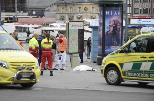 Φινλανδία: Επίθεση με μαχαίρι σε περαστικούς- Δύο νεκροί, αρκετοί τραυματίες- «Αλλάχου Άκμπαρ» φώναζε ο δράστης (upd)