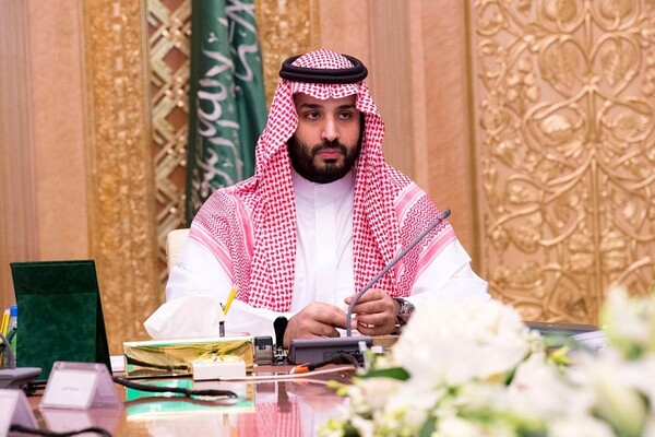 Η Σαουδική Αραβία γυρίζει σελίδα - Ο πρίγκιπας ανακοίνωσε πως επιστρέφουν στο μετριοπαθές Ισλάμ