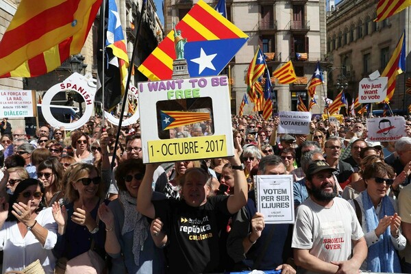 Χιλιάδες διαδηλωτές στη Χώρα των Βάσκων υπέρ του δημοψήφισματος για την ανεξαρτησία της Καταλονίας