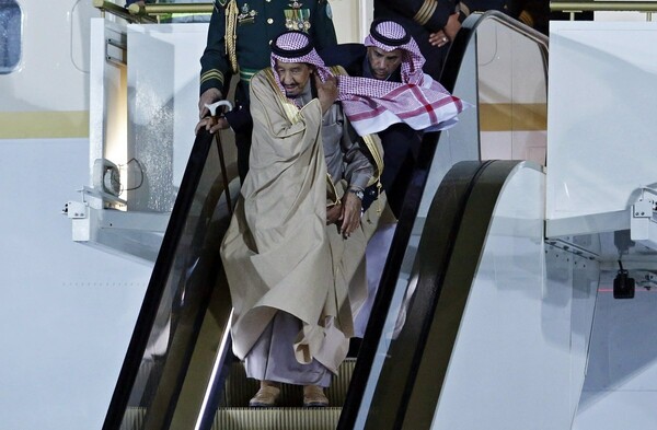 Χλιδή και απίστευτες υπερβολές για τον βασιλιά της Σαουδικής Αραβίας στη Μόσχα