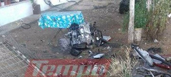 Αχαΐα: Μηχανή αυτοκινήτου εκτοξεύτηκε μετά από τροχαίο σε αυλή σπιτιού