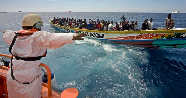 Φόβοι για πάνω από 900 νεκρούς στο ναυάγιο της Λαμπεντούζα